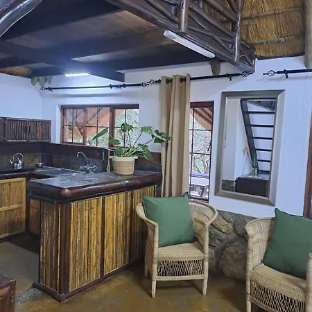 Little Bush Lodge Hoedspruit Exterior photo