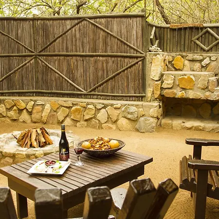 Little Bush Lodge Hoedspruit Exterior photo