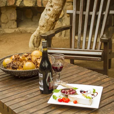 Little Bush Lodge Hoedspruit Exterior photo