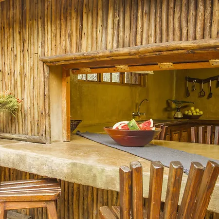 Little Bush Lodge Hoedspruit Exterior photo