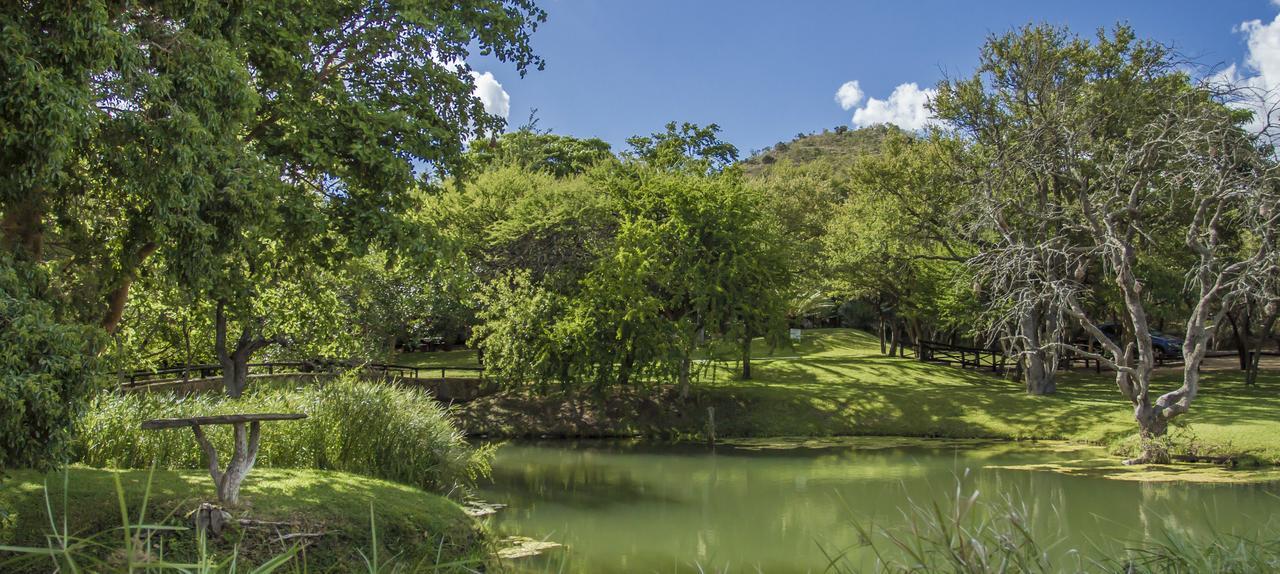 Lodge Little Bush