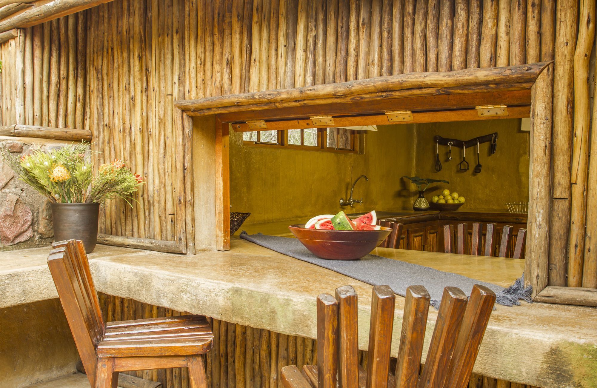 Lodge Little Bush